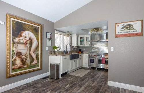 Houz of Ozzi - Foto 1