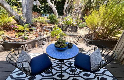 Gorgeous 3-bdrm home, walk to town and beach - Photo 61