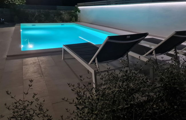 Adorable Holiday Home With Pool and Terrace - Foto 23