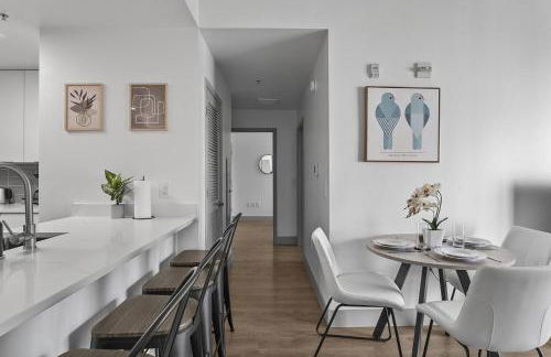 Cozy Urban Getaway - Free Parking, Gym, Stadium - Foto 12