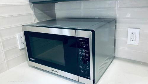 New Beautiful Contemporary Home in Pinole Hill - Foto 4