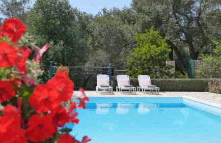 Kastanida House in Anemogiannatika - Photo 17