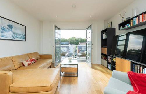 Cosy 2 bed flat in central Bristol on river Avon - Foto 1