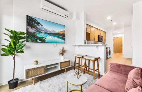 Amazing studio in SM Promenade! Free parking! - Photo 1