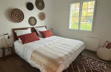 Villa Les Folies - magnifique jardin avec piscine - Foto 31