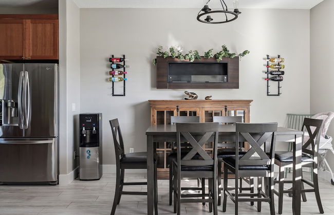 Family Paradise With Private Heated Pool 5 Bedroom Home by RedAwning - Photo 39