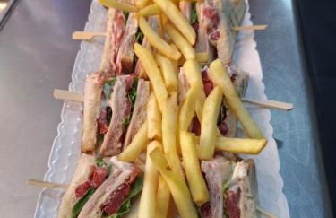 Anamniseis - Foto 29