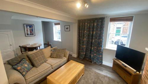 Ribston Pippin 3 bed modernised character cottage - Foto 1