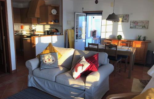 Cliff House next to beach - Foto 22