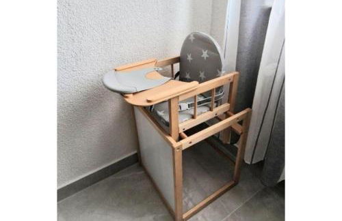 Familienfreundliche geräumige Design-Wohnung mit Balkon im Zentrum - APOLONIAliving - Foto 23