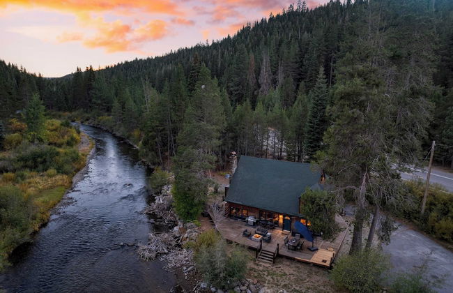 Riversong Lodge by Avantstay Sauna + Hot Tub On The Truckee River - Photo 41