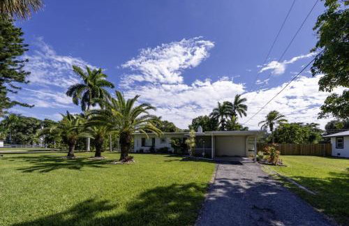 Beautiful 2bd with River Views & Amazing Sunsets in Ft Myers - Foto 29