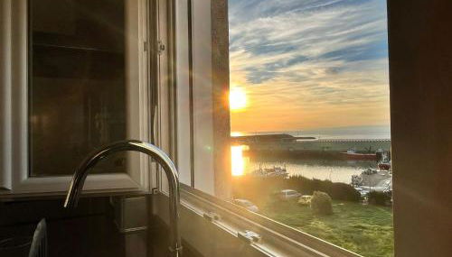 Piso en el puerto con vistas al Mar+Wifi+ SmartTv - Foto 2