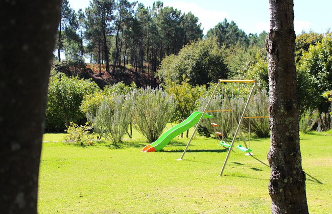 Excellent Cottage in Santa Comba With Communal Swimming Pool - Foto 31