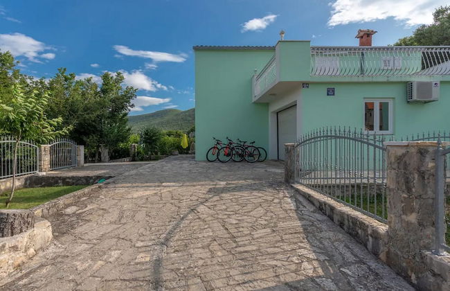 Sunny Escape Holiday Home Dicmo With Pool and Gym - Foto 34