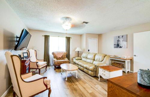 Explore Weeki Wachee Springs Pet-Friendly Home - Foto 5