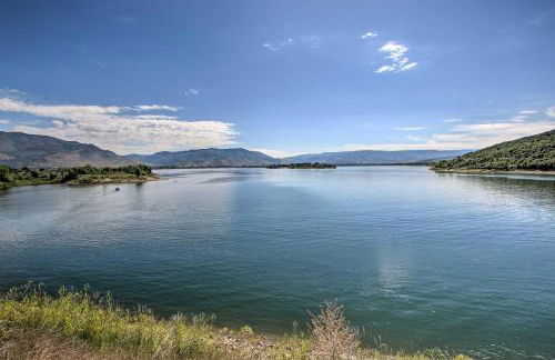 Newly-Built Lakeside Gem with Community Perks! - Foto 45