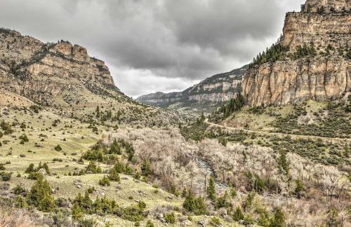 Large Ten Sleep Home on Main St, 10 Mins to Canyon - Foto 3