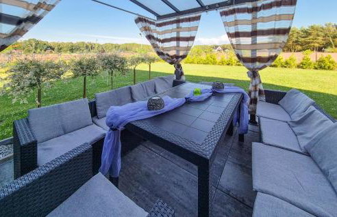 Awesome Home In Nowe Warpno With Wifi - Foto 2