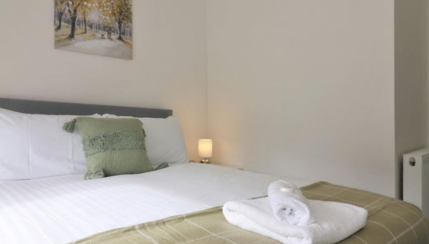 Signature - Kirkhill Middle - Photo 2, Room