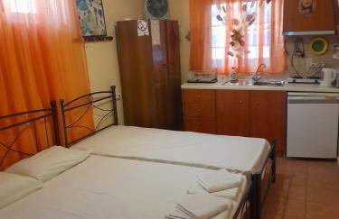 Ikaria Studios - Photo 14