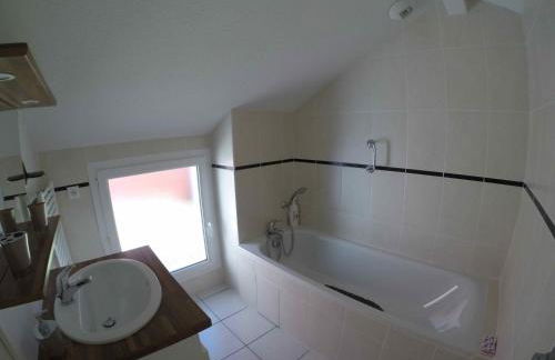 Les pieds dans l'eau - Foto 9