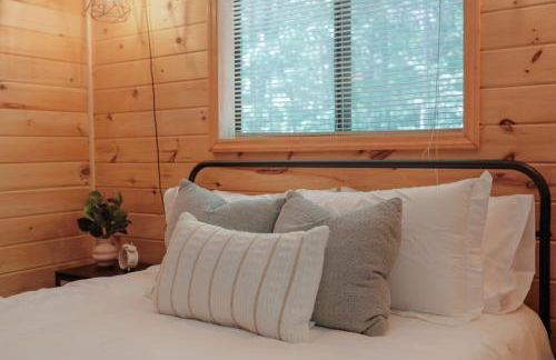 Dog-Friendly A-Frame with Hot Tub and Firepit - Foto 20