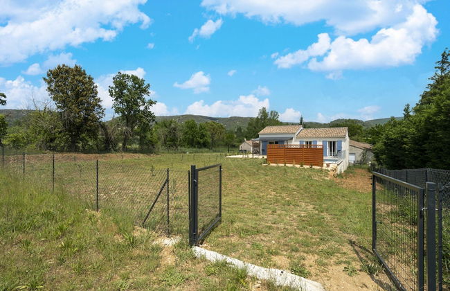 Cosy Holiday Home With Pool - Photo 37