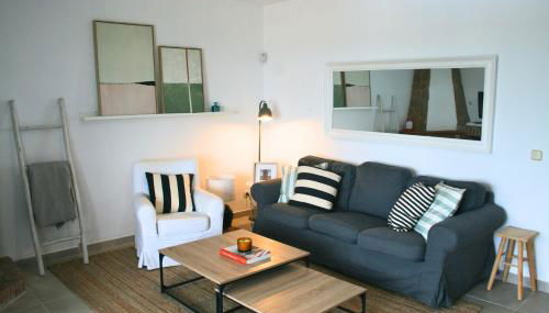 Casa con vistas y piscina en Masos de Pals - Foto 2