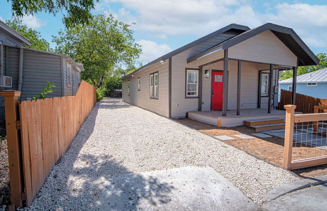 Delightfully Renovated 4 Br/2 BA Near DT Riverwalk - Foto 19