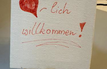 Nettes Apartment mit schönem Bad - Foto 7