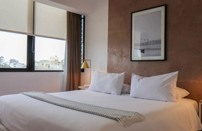 w Picturesque 2BR With Balcony in Miraflores - Photo 12