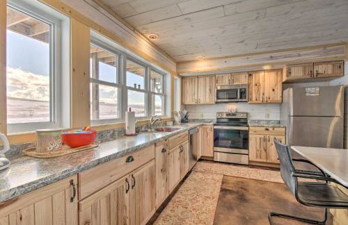 Rural White Sulphur Springs Getaway w/ Deck! - Foto 9