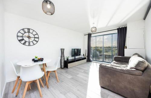 Stunning 2 Bed Flat With City Views - Foto 2