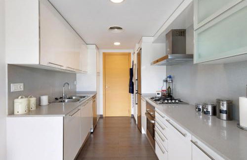 Modern and renewed Apartament Florí - Foto 11