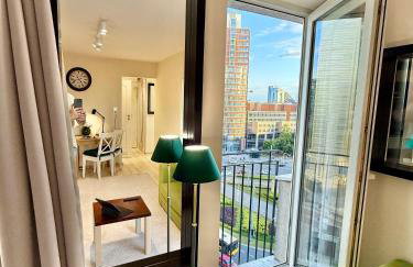 GREEN 5 AC Rondo ONZ metro WiFi 80'TV OLED Netflix HBO AppleTV Disney - Foto 12