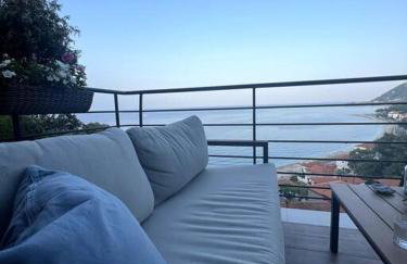 The Yacht House - Photo 41