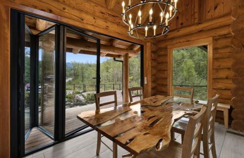 Riverside Retreat - Photo 6