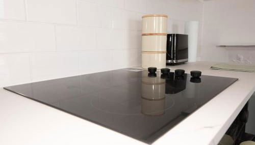 Cosy 2-Bed Apartment in Penarth Town Flat 1 - Foto 3