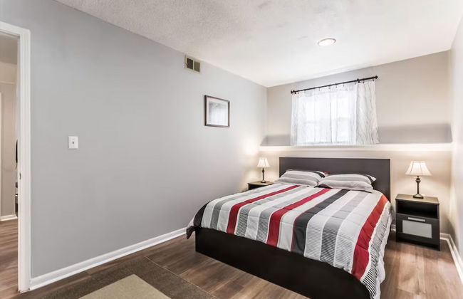 Cozy 6BR in Oklahoma City - Photo 9