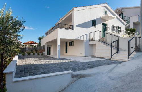 Villa Solenta s grijanim bazenom - Foto 30