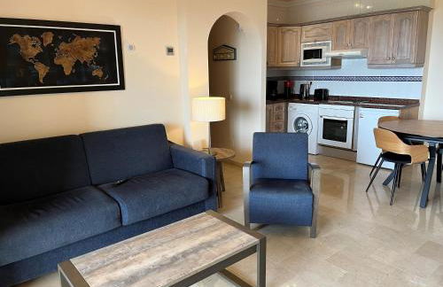 Fantástico Apartamento con vistas al mar zona Club la Costa Castillo Fuengirola - Photo 33