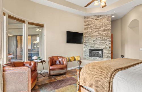 The Debonair Derby by PaseoHomesAZ with Heated Pool - Foto 73