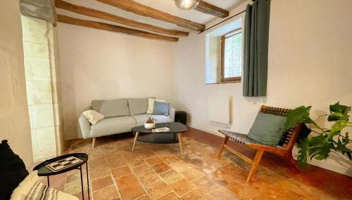Cosy Gîte à Azay-le-Rideau avec Wifi, Clim, tout inclus, idéal pour 2 adultes et 2 enfants, proche châteaux - FR-1-381-567 - Foto 5