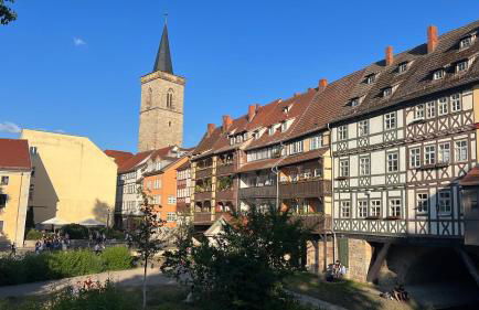 Ferienwohnung Schildblick Modernes Apartment direkt in der Altstadt von Erfurt nahe der Krämerbrücke - beste Innenstadtlage - Foto 28