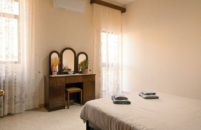 Sunny Maltese Townhouse Madonnina Kalkara - Photo 32