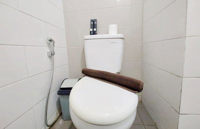 Homey And Cozy Living Studio Taman Melati Sinduadi Apartment - Photo 8