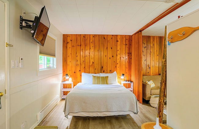 Barefoot Villas Room 1 Redwood - Photo 1