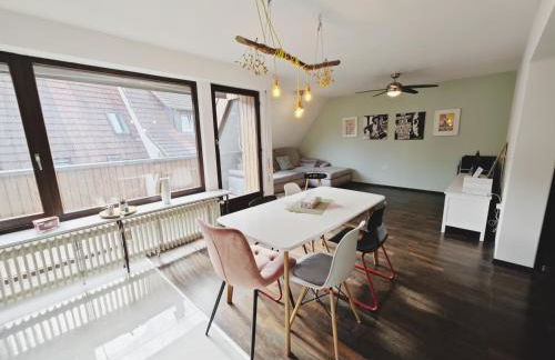 TiCasa Chic - Zentral - Balkon - Parkplatz - SmartTV - Unique - Kernen - Foto 1