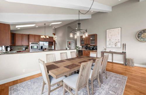 Escape to Gig Harbor’s Most Charming Hideaway - Foto 23